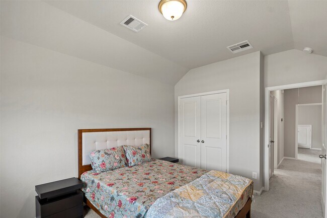 Building Photo - 11307 Cosmopolitan Dr