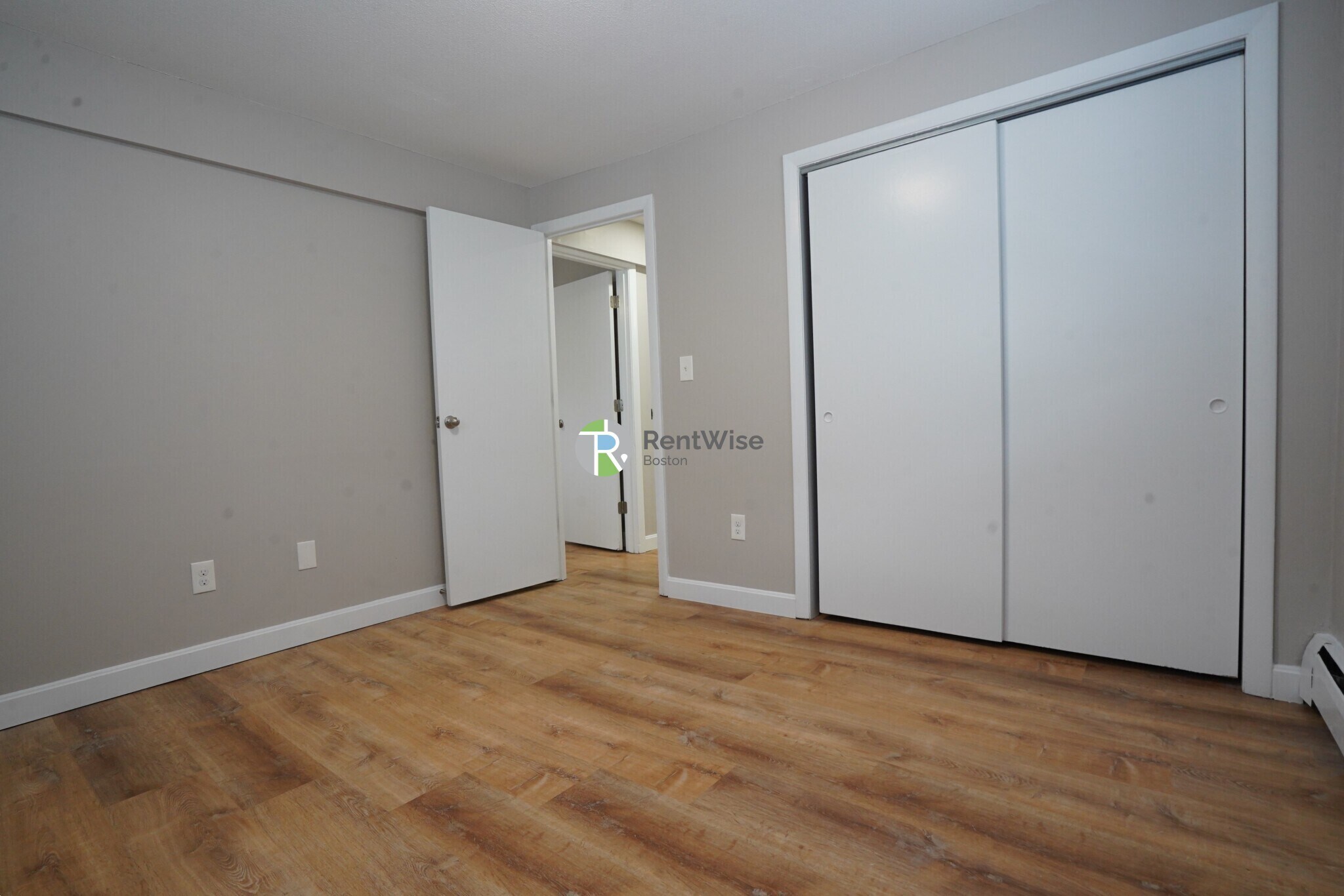 Building Photo - 394 Langley Rd