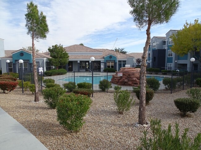 Building Photo - 6955 N Durango Dr