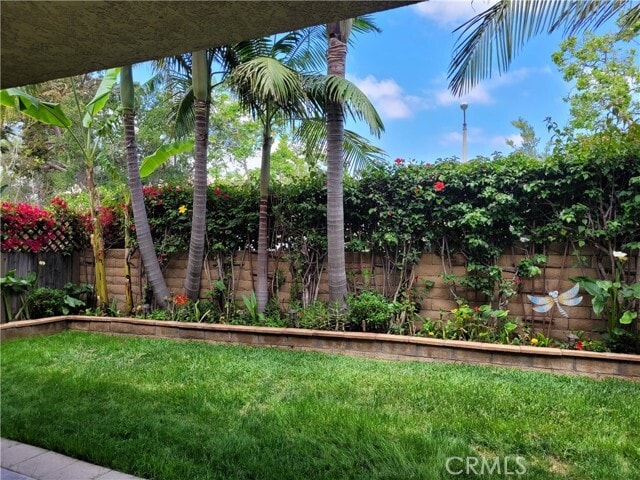 Building Photo - 25251 Oak Canyon Ln