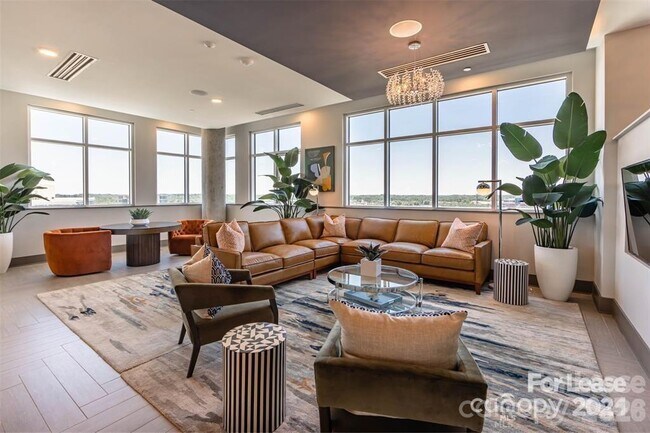 Building Photo - 13230 Ballantyne Corporate Pl