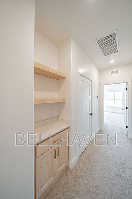 Building Photo - 1471 Elmore Ave