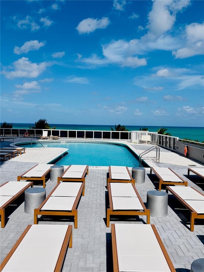 Building Photo - 6301 Collins Ave