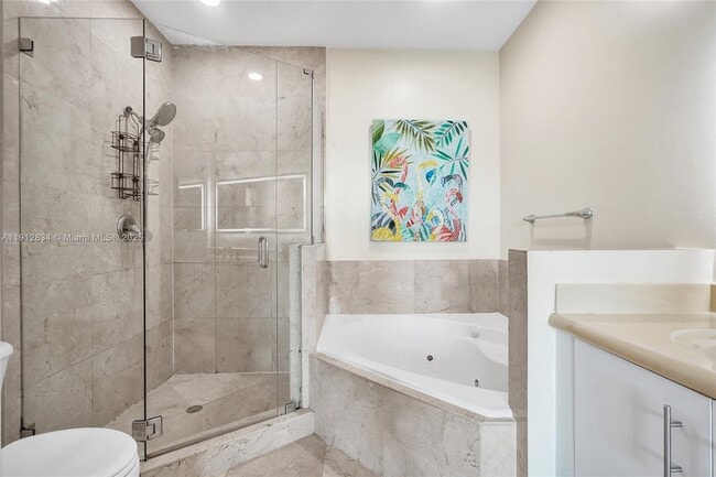 Building Photo - 7910 Harbor Island Dr