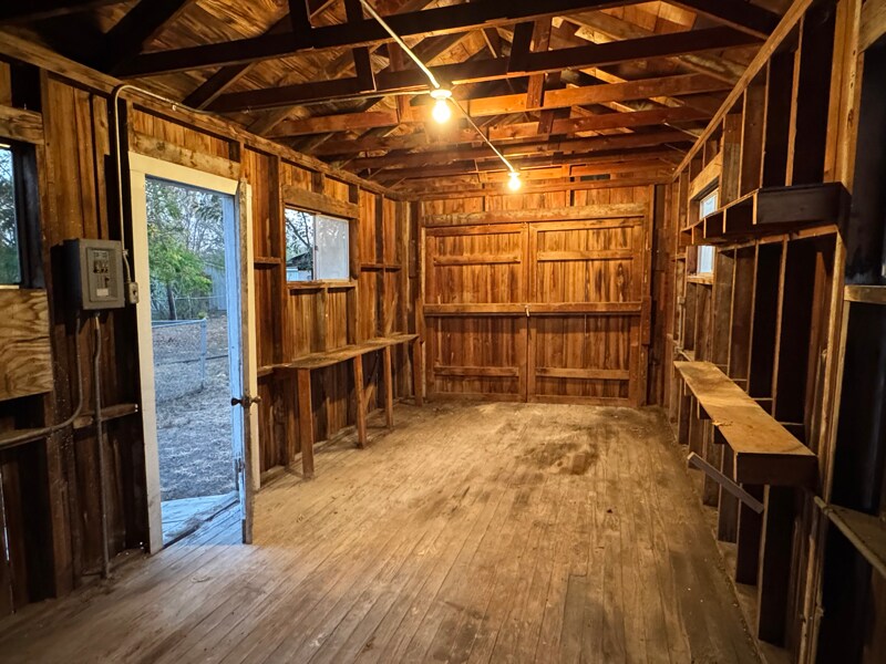 Building Photo - 11012 Sunny Dr