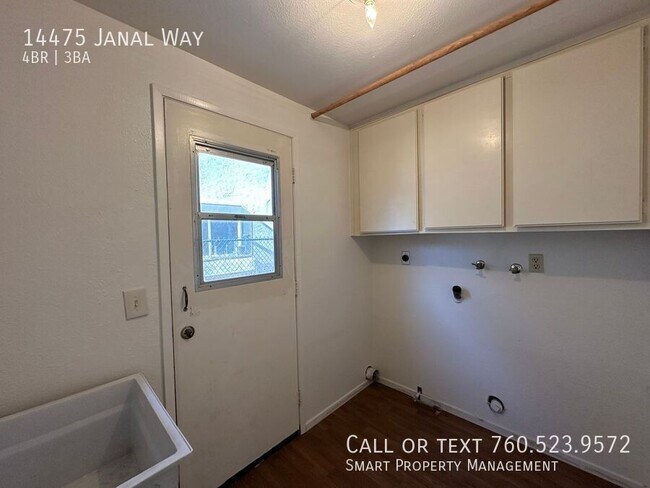 Building Photo - 14475 Janal Way