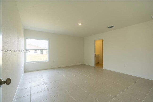 Building Photo - 17431 286th St