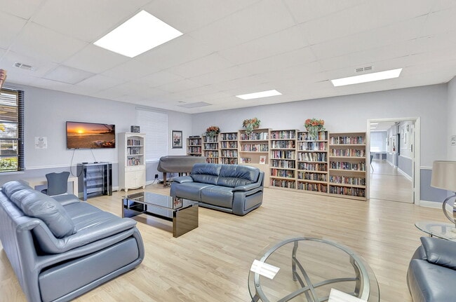 Building Photo - 6078 Dusenburg Rd