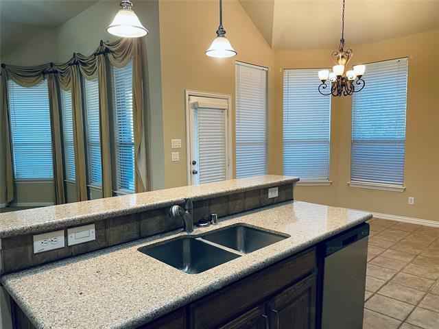 Building Photo - 709 Mandalay Bay Dr