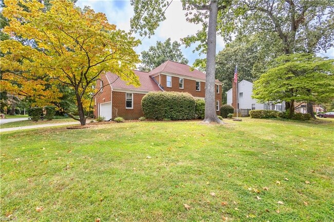 Building Photo - 4125 Duke of Gloucester Dr