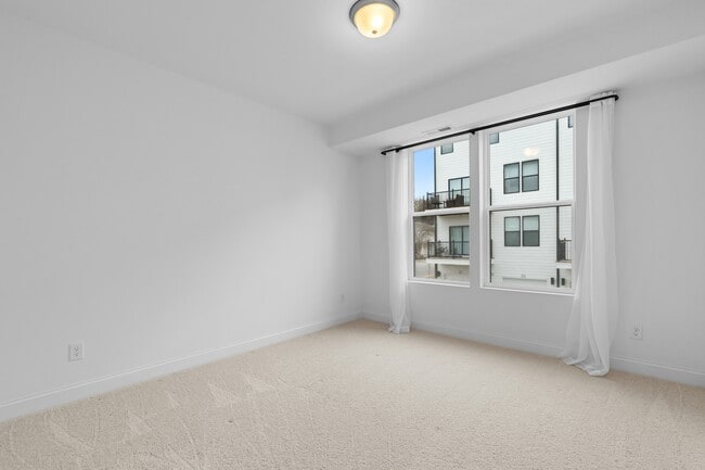 Building Photo - 1206 Coach Sta Aly