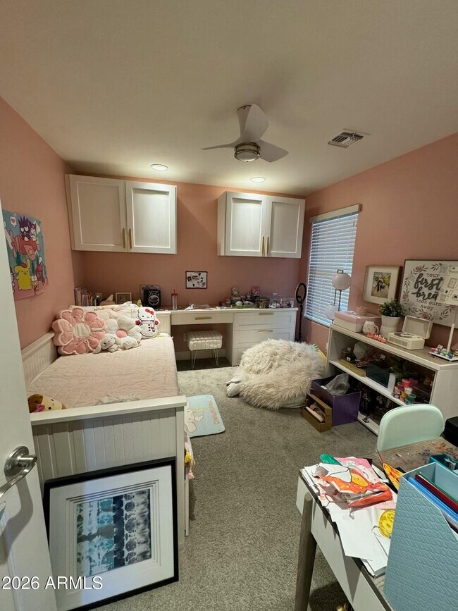 Building Photo - 4740 E Tierra Buena Ln