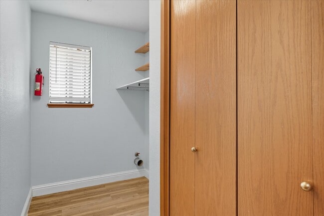 Building Photo - 29766 Tioga Dr