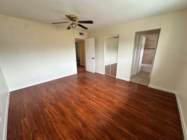 Building Photo - 5614 Blueberry Ct