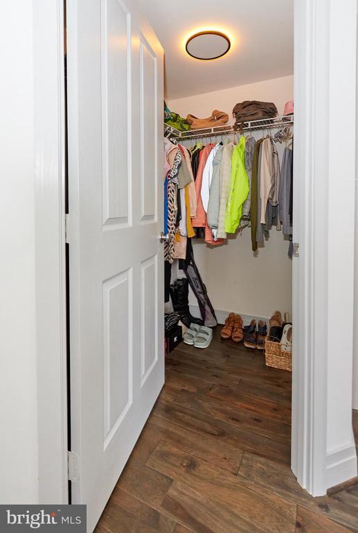 Building Photo - 414 Water St