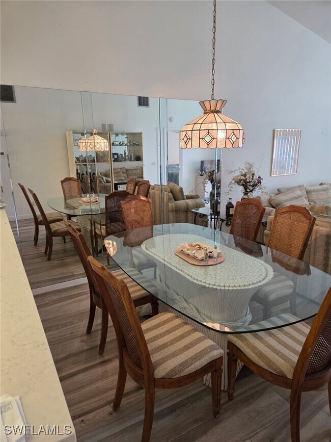 Building Photo - 16580 Ginger Ln