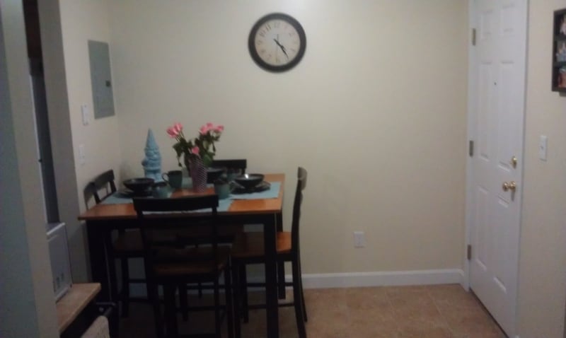 Building Photo - 17 Anderson Ave