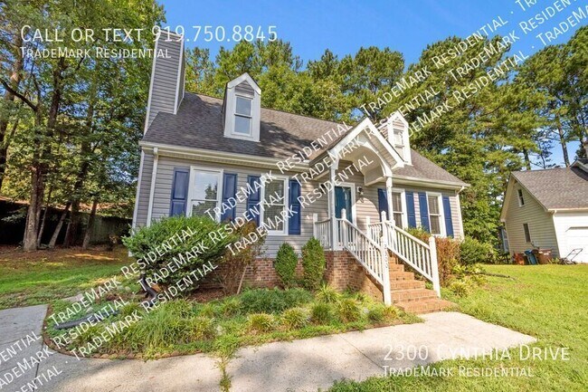 Building Photo - 2300 Cynthia Dr