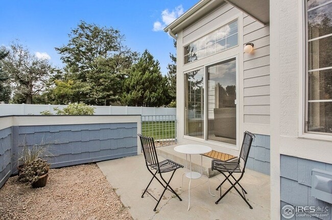 Building Photo - IMMACULATE 2 BED/1.5 BATH TOWNHOME IN LONGMONT - AVAILABLE NOW!