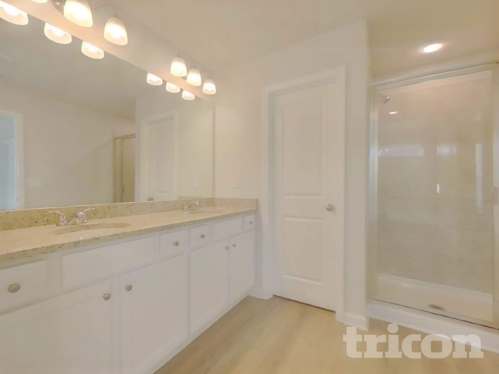 Building Photo - 831 Bryson Lake Cir