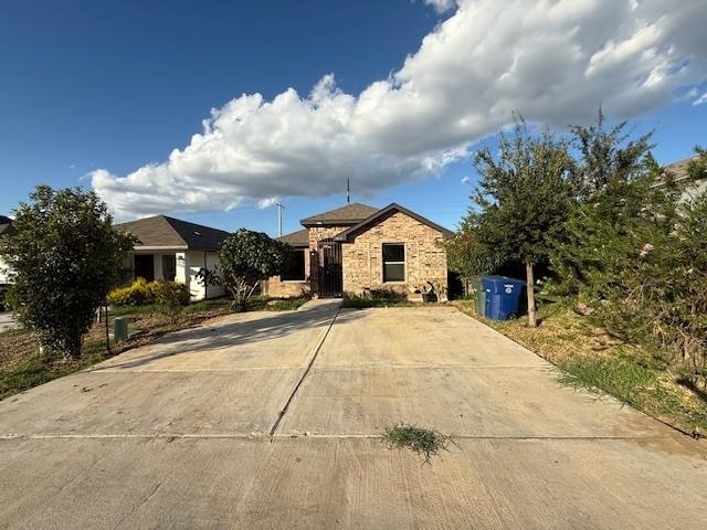 Building Photo - 3412 La Terraza Wy
