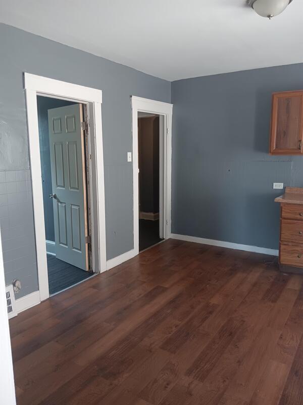 Building Photo - 1137 E 66th St