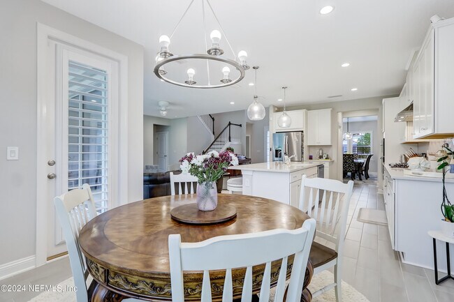 Building Photo - 295 Morning Mist Ln