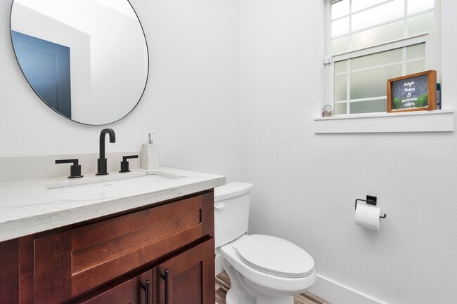 Building Photo - 4209 New Orleans St