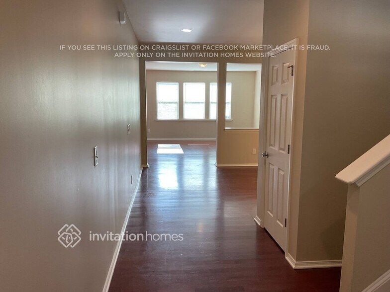 Building Photo - 5514 Black Maple Dr