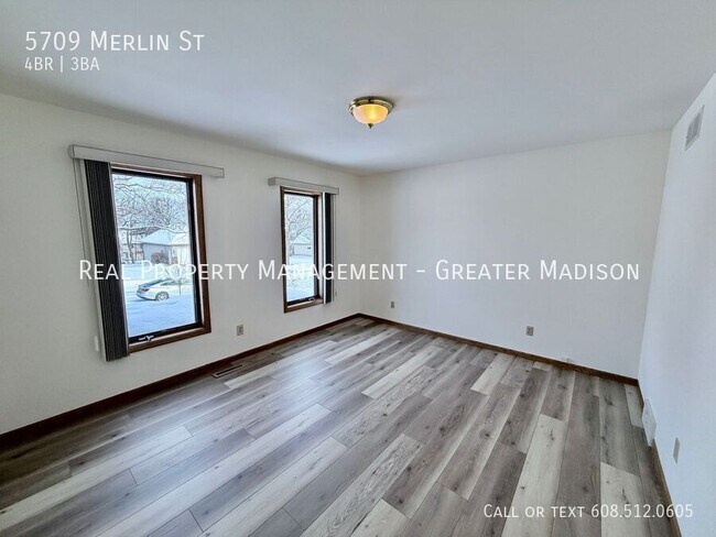 Building Photo - 5709 Merlin St