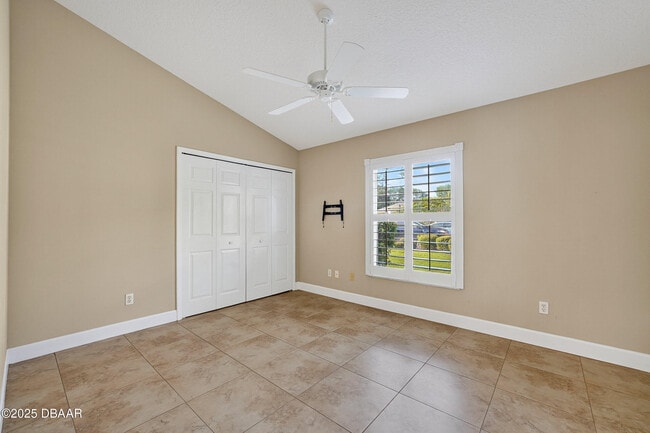 Building Photo - 37 Bay Pointe Dr