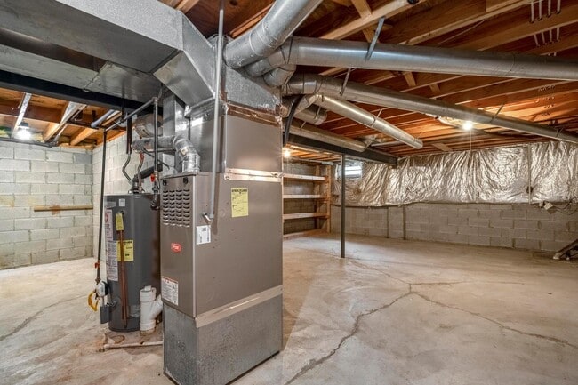 Building Photo - 7652 Cashel Ct