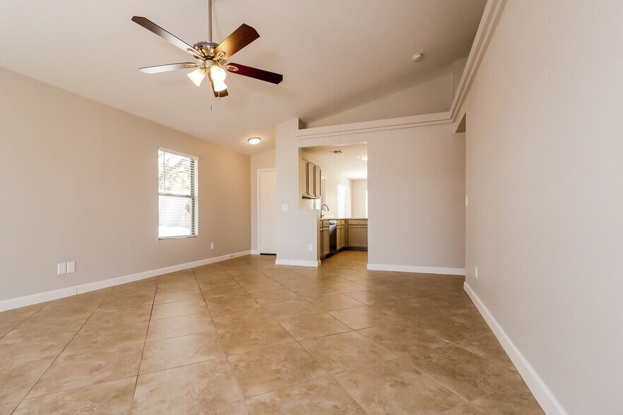 Building Photo - 14309 N 125th Dr