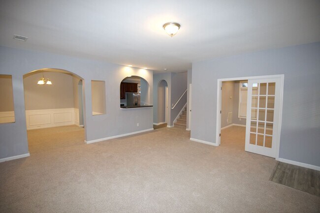 Building Photo - 7897 The Lakes Point