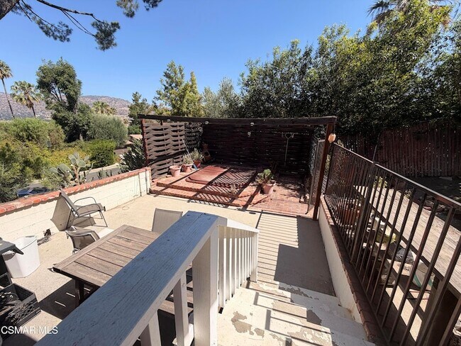 Building Photo - 8625 Delmonico Ave