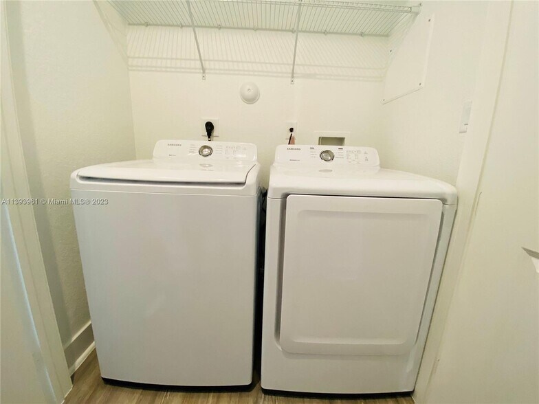 Building Photo - 23572 SW 107th Pl