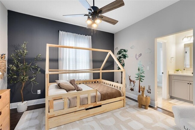 Building Photo - 9374 Reymont Street