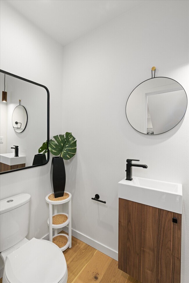 Powder Bath - 2151 N 147th St