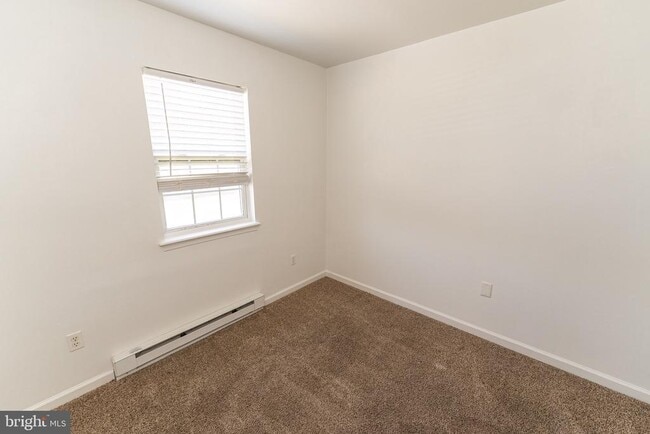 Building Photo - 30704 Hampden Ave