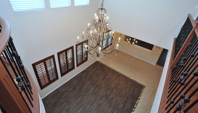 Building Photo - 4 Bedroom, 2.5 Bathroom in Oro Valley