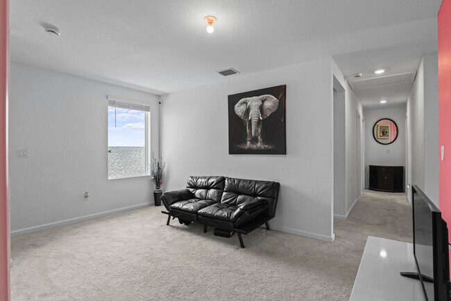 Building Photo - 11164 Middle Strm Dr