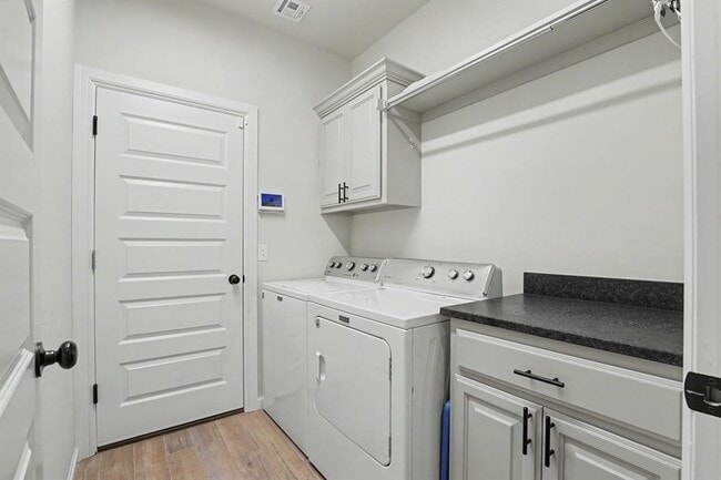 Building Photo - 12812 NW 141st Cir