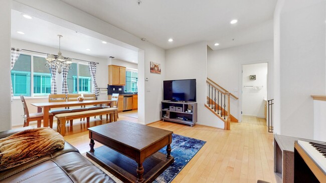 Building Photo - "Coming Soon" 3-Bedroom in Santa Clara- $4...