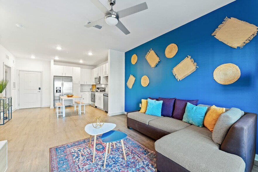 Primary Photo - 14533 Star Water Rd