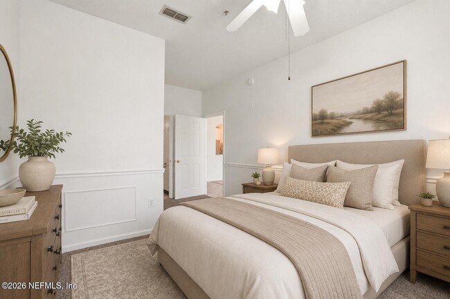 Building Photo - 7990 Baymeadows Cir E