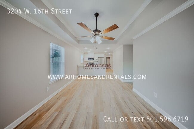 Building Photo - 3204 W 16th St