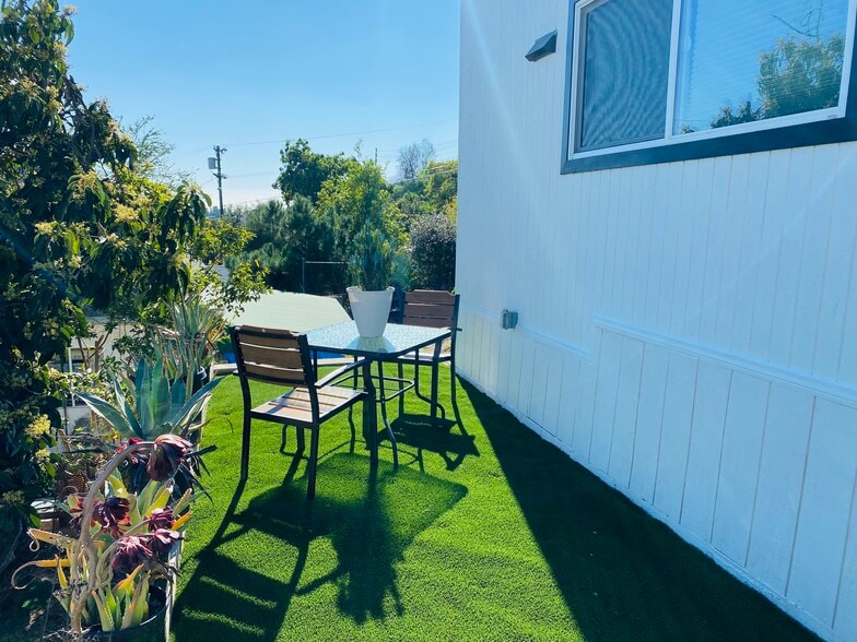 Building Photo - 2715 Alta St