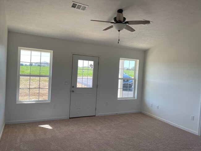 Building Photo - 1434 Quarles Rd