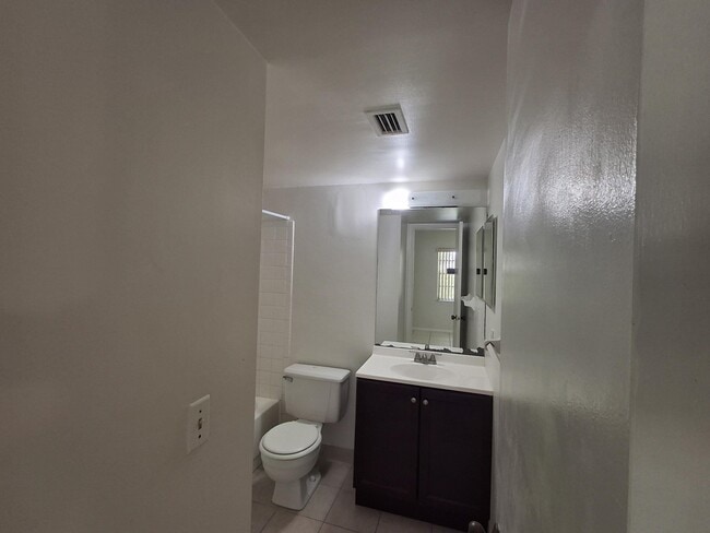 Building Photo - 11506 Royal Palm Blvd