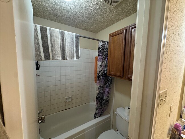 Building Photo - 12300 Brookglade Cir
